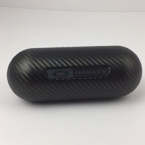 BRAND NEW Oakley sunglasses case - Carbon Fiber